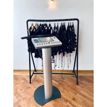 Miha Bodytec II 2018 with complete accessories - top condition Total running time: 1480