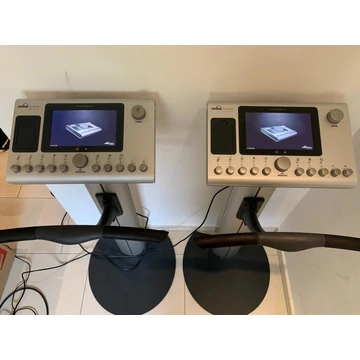 Miha Bodytec 2 EMS device with stand